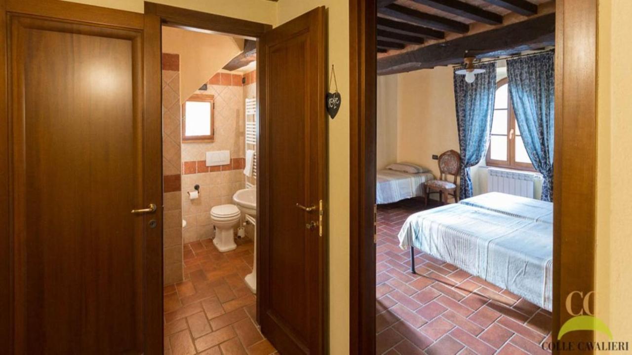 Colle Cavalieri - Country House ガヴォッラーノ エクステリア 写真