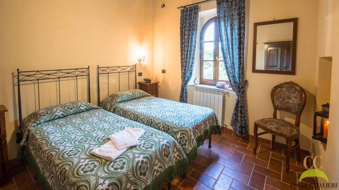Colle Cavalieri - Country House ガヴォッラーノ エクステリア 写真